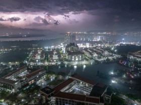 雨“嘉”